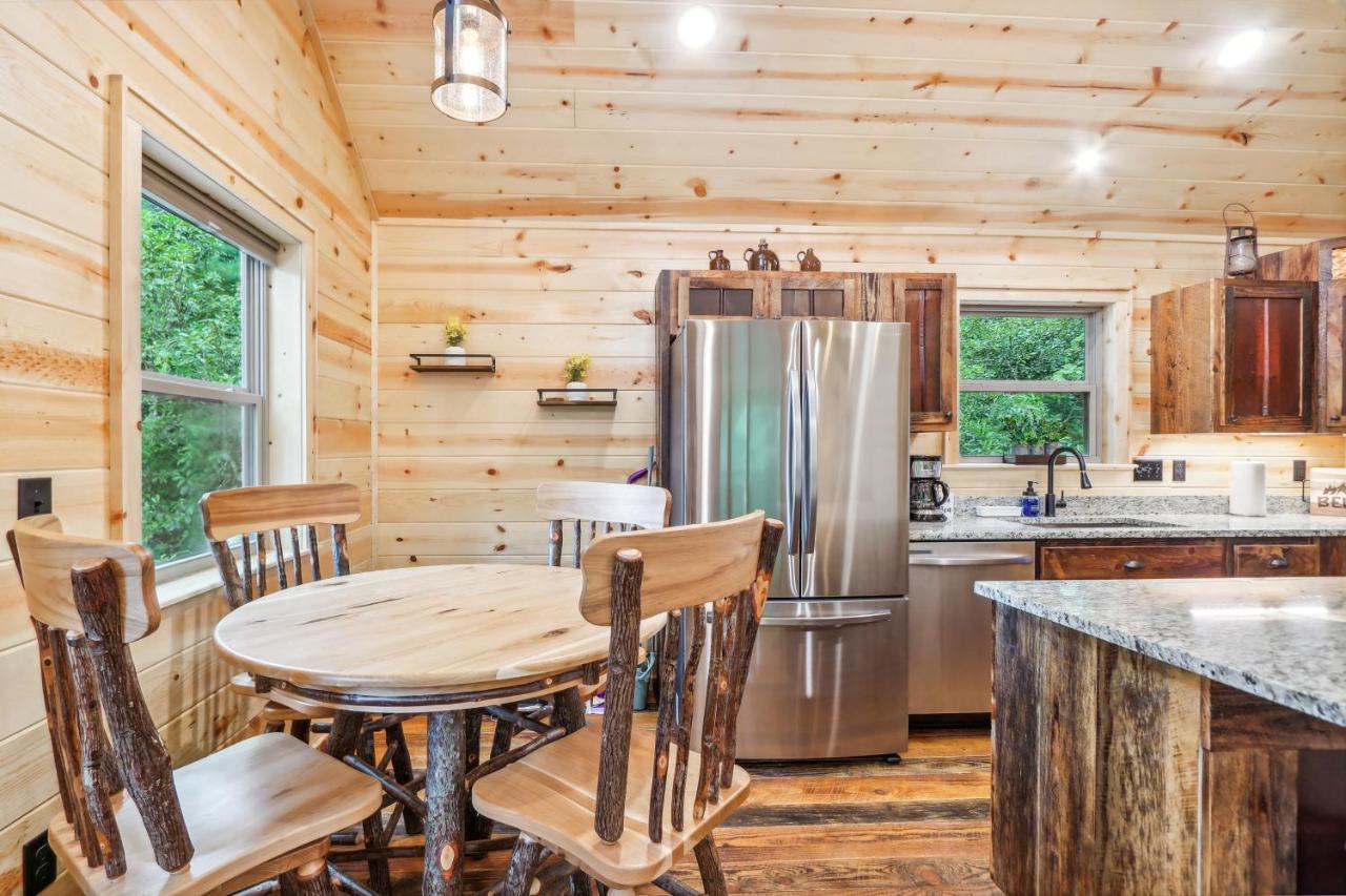 Private Murphy Cabin Rental With Wraparound Porch! Exterior photo